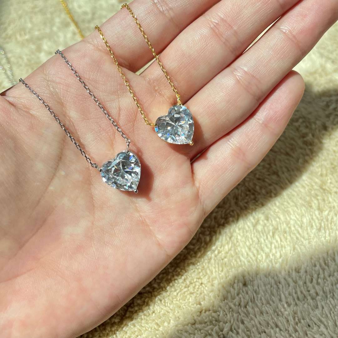 [LORA]6.0 carat Radiant Heart Shape Necklace