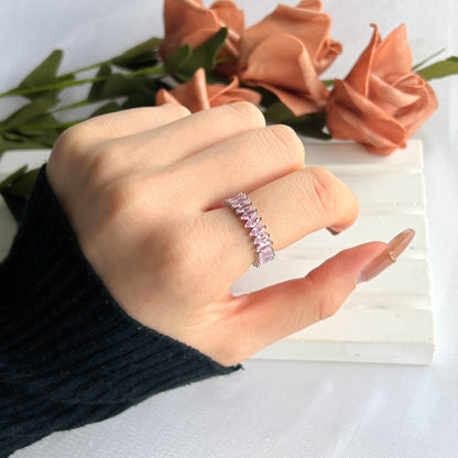 [LORA]Gorgeous Marquise Cut Tennis Ring