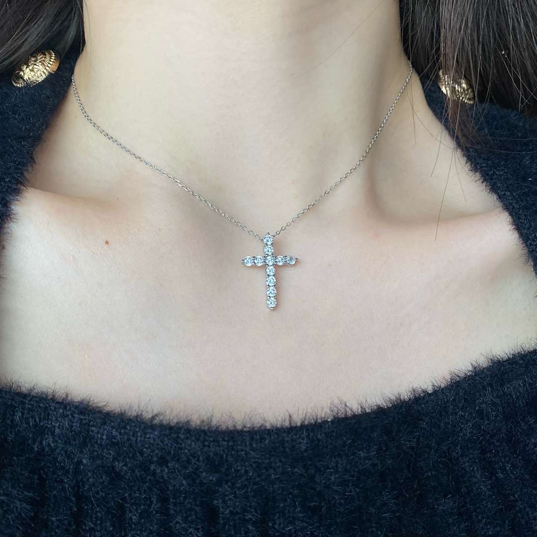 [LORA]Unique Cross Shape Necklace