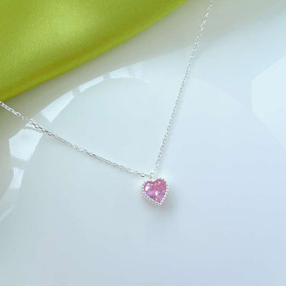 [LORA]Ornate Heart Shape Necklace