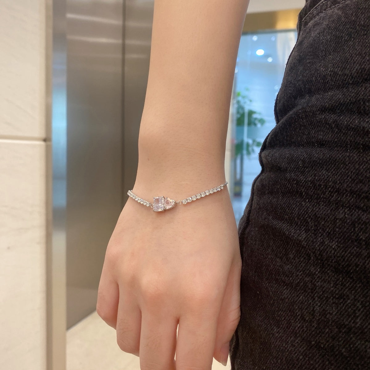 [LORA]Dazzling Unique Multi Shape Lover Bracelet