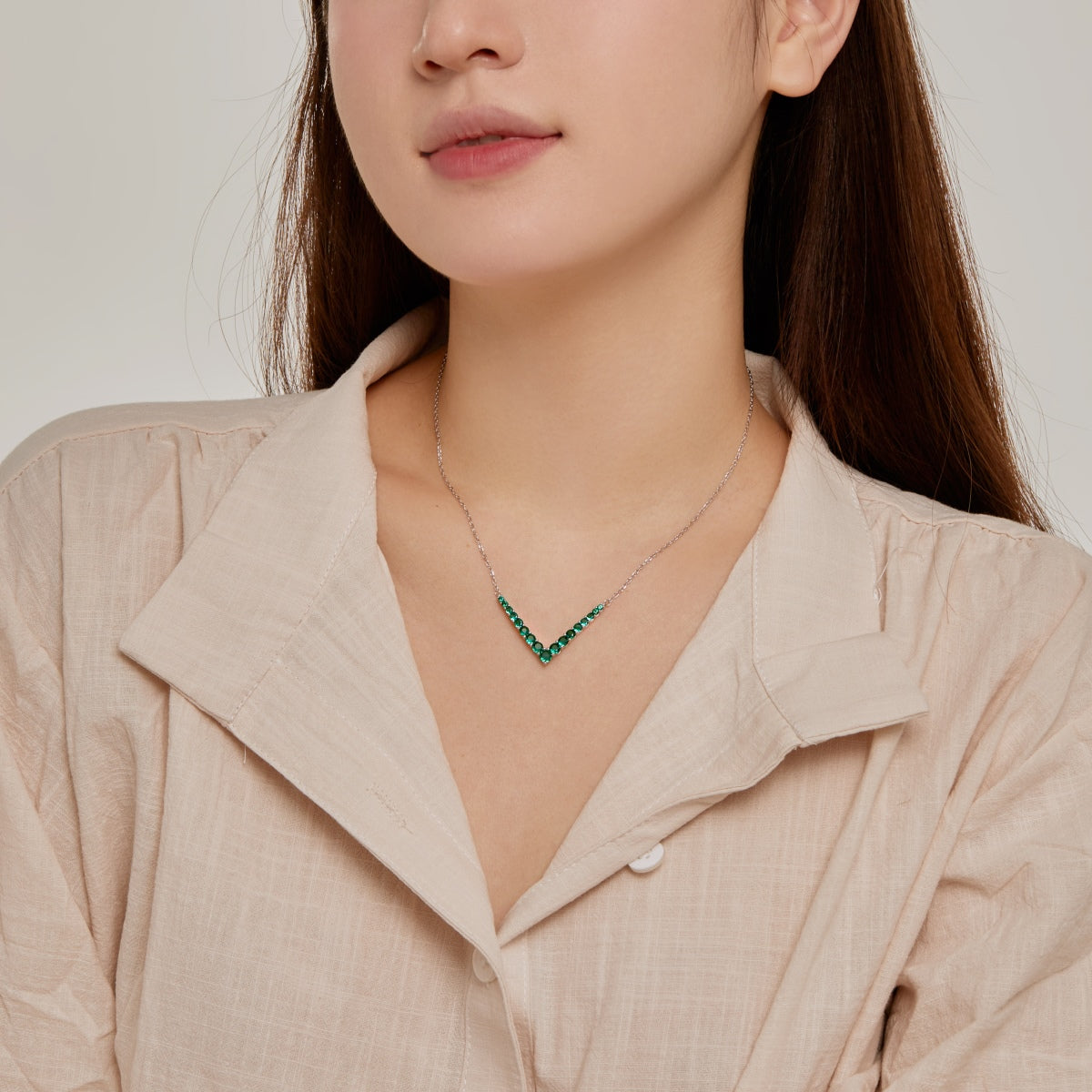 [LORA]Ornate Round Cut Necklace