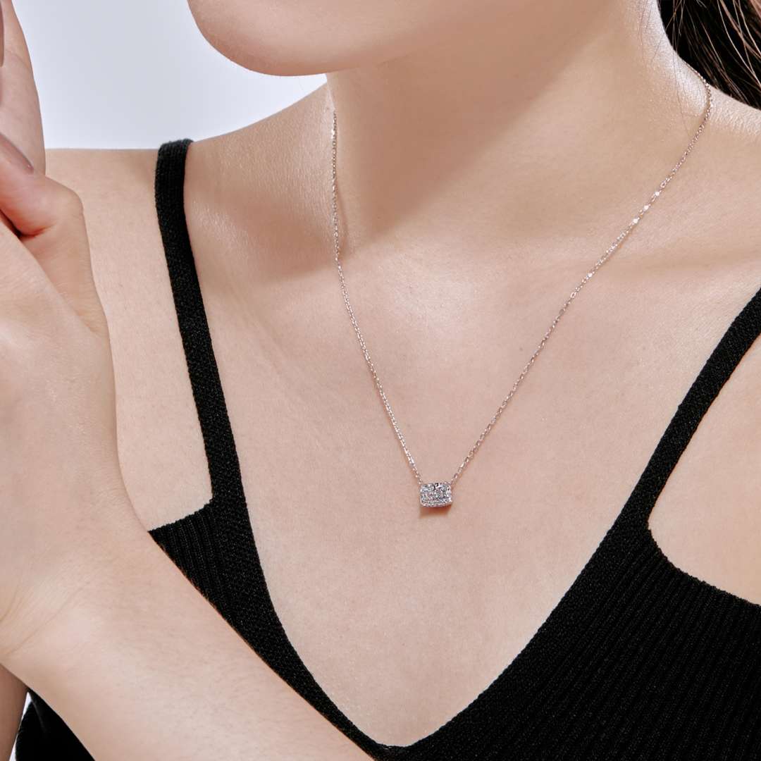 [LORA]Luxurious Square Shape Colorful Necalack