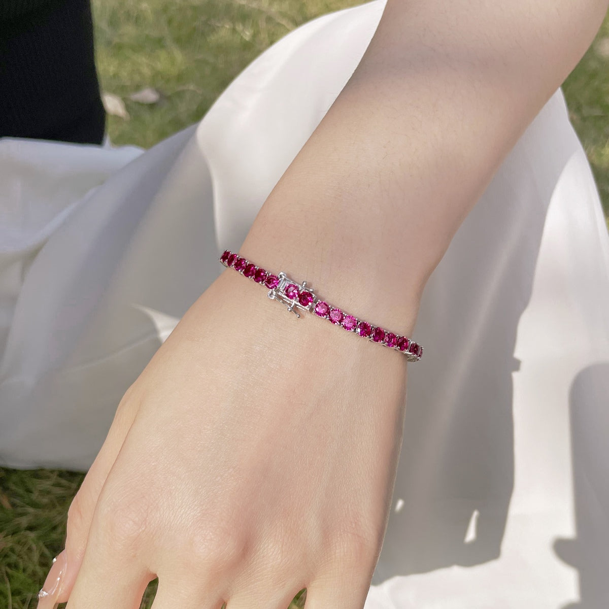 [LORA]Radiant Colorful Round Cut Party Bracelet