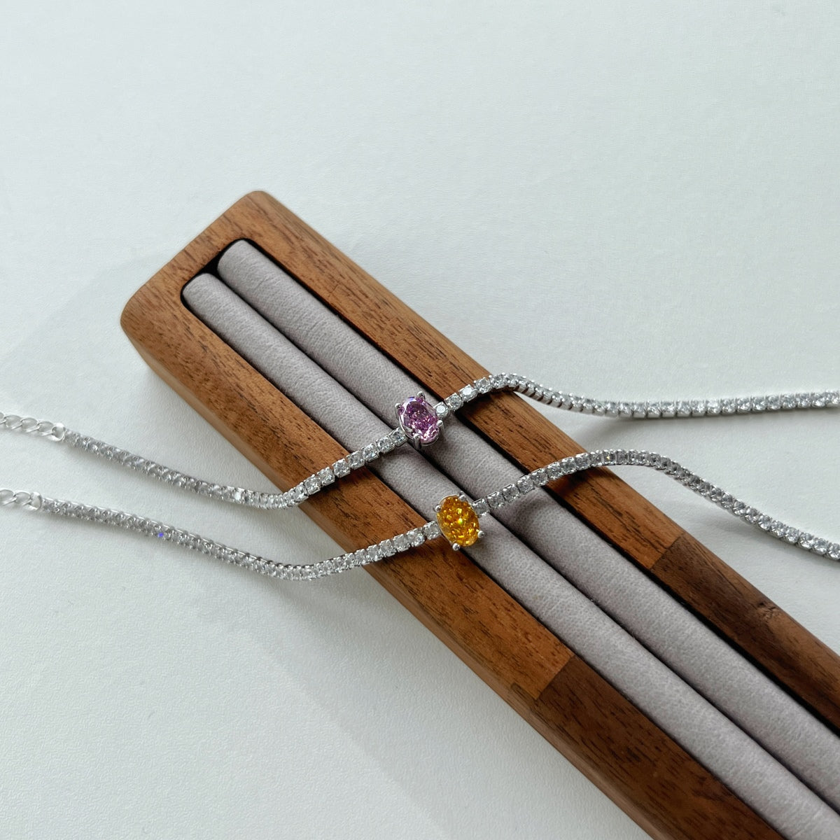 [LORA]0.75 Carat Exquisite Oval Cut Daily Bracelet