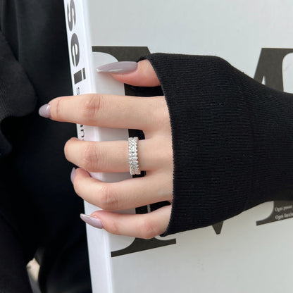 [LORA]Splashy Ornate Emerald Cut Cocktail Ring