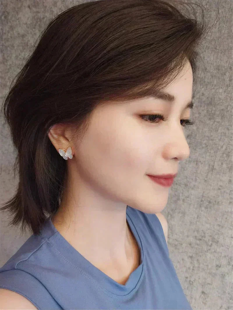 [LORA]BUTTERFLY MOP DIAMOND EARRINGS