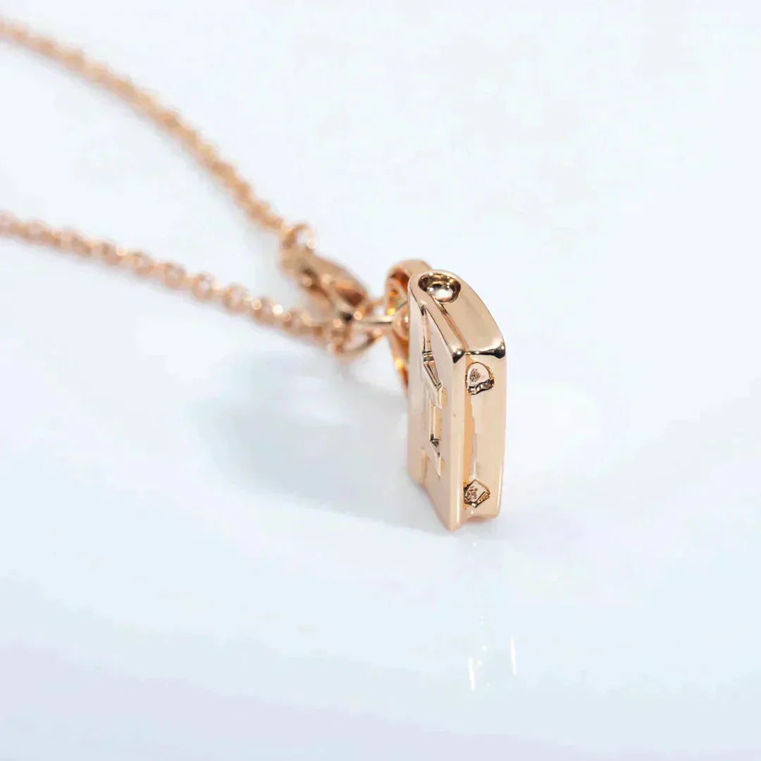 [LORA]AMULETTE PEDANT ROSE GOLD NECKLACE