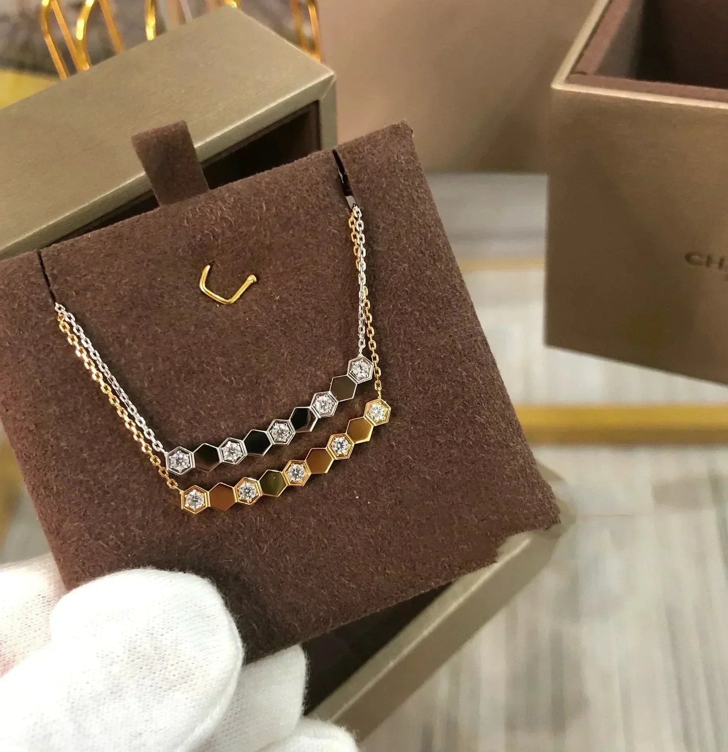 [LORA]BEE LOVE NECKLACE DIAMOND