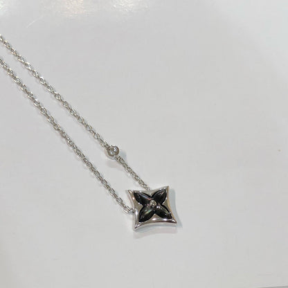 [LORA]STAR BLACK MOP NECKLACE