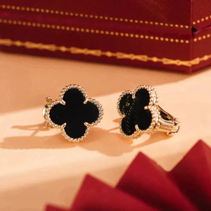 [LORA]CLOVER MEDIUM 1 MOTIFS  ONYX STUD EARRINGS