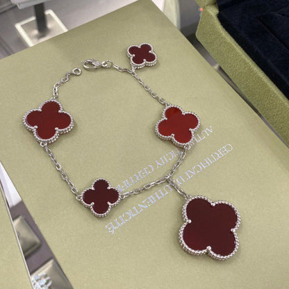 [LORA]CLOVER 5 MOTIFS SIVLER CARNELIAN BRACELET