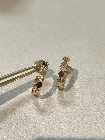 [LORA]Hollow Design Four-Leaf Clover Flower Shape Ring
