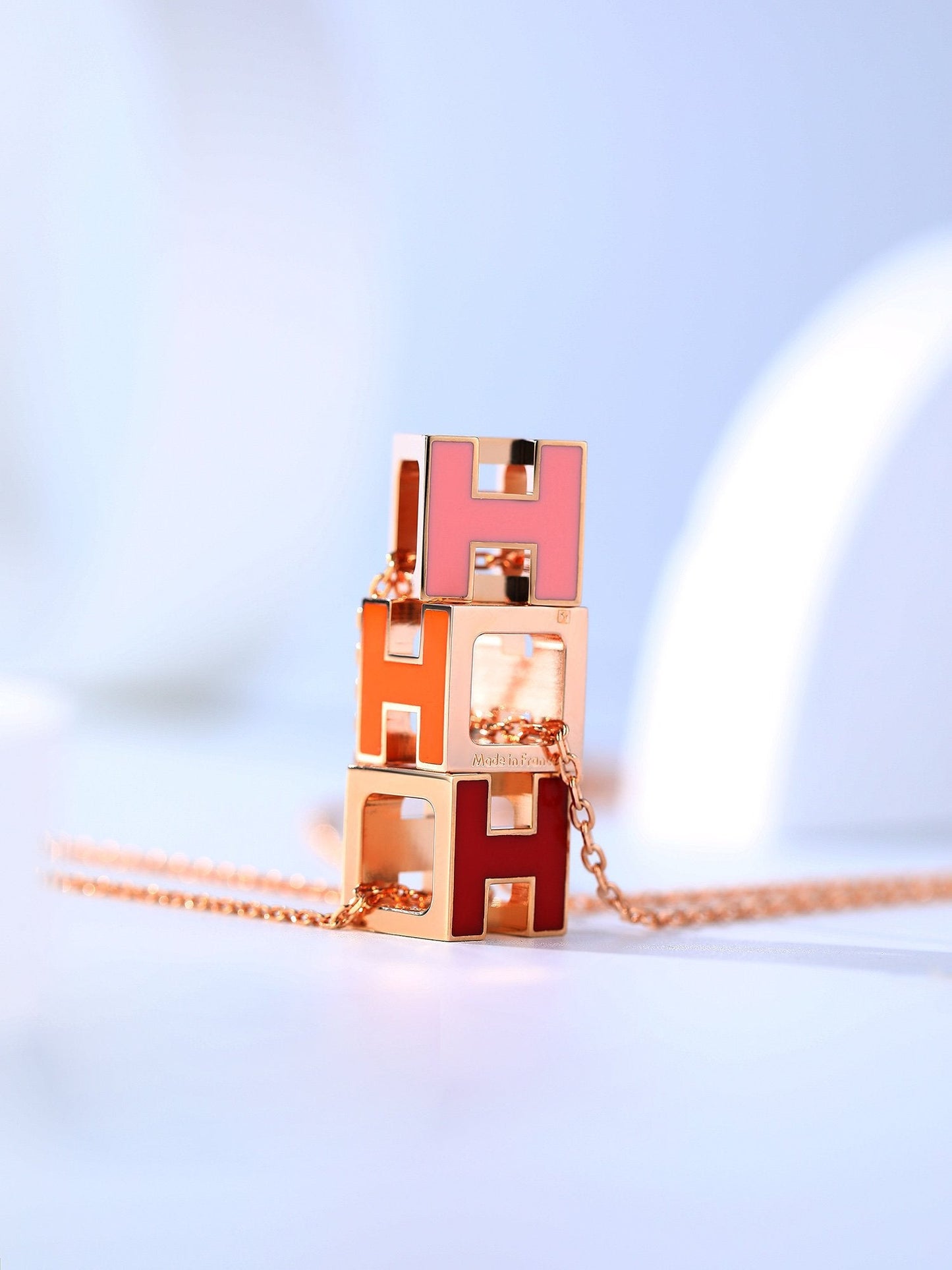 [LORA]H CAGE PINK GOLD NECKLACE