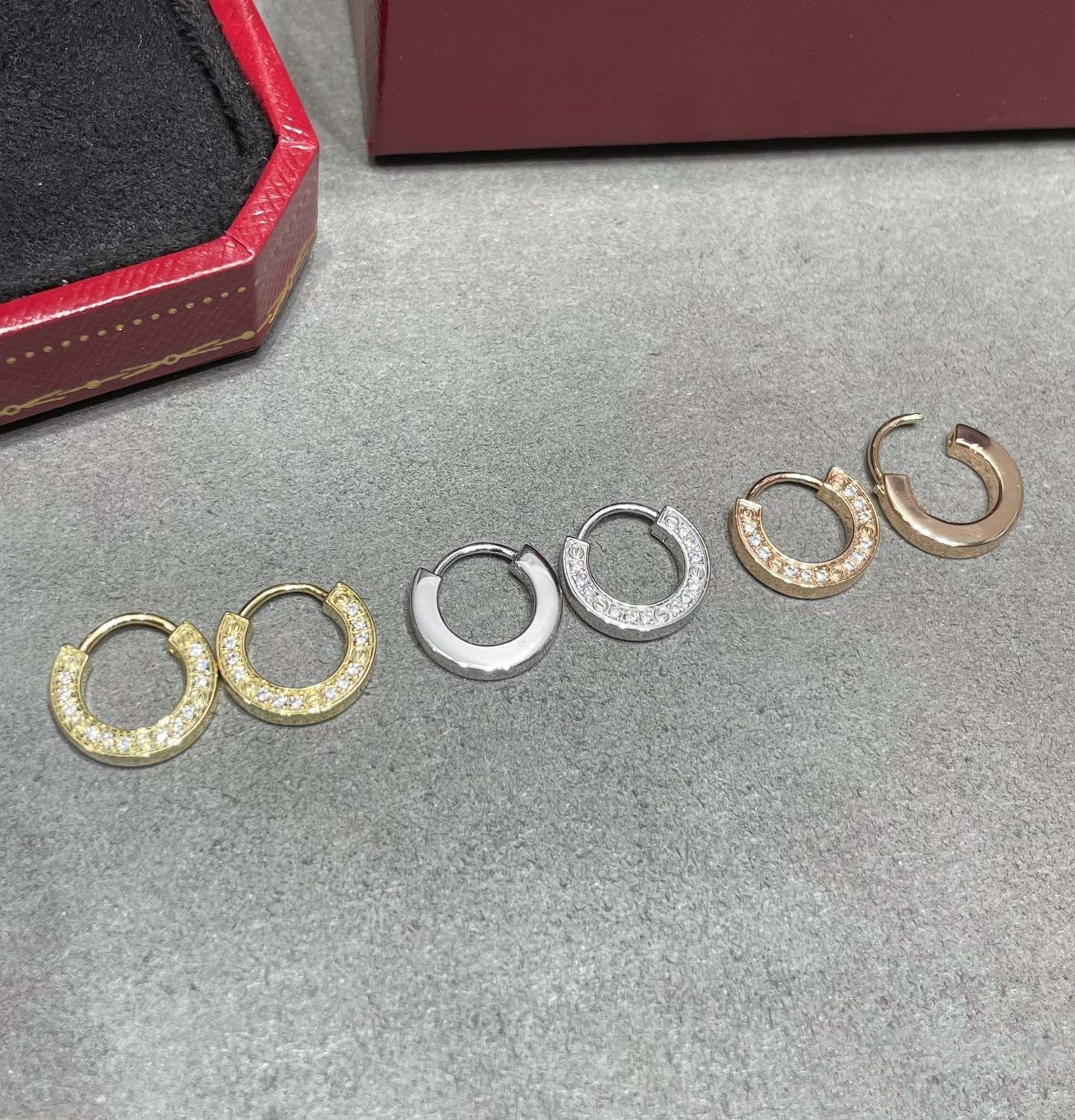 [LORA]LOVE DIAMOND EARRINGS