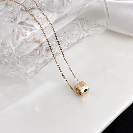[LORA]BEE MINI NECKLACE