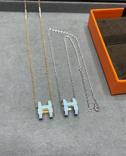 [LORA]POP H SKY BLUE NECKLACE