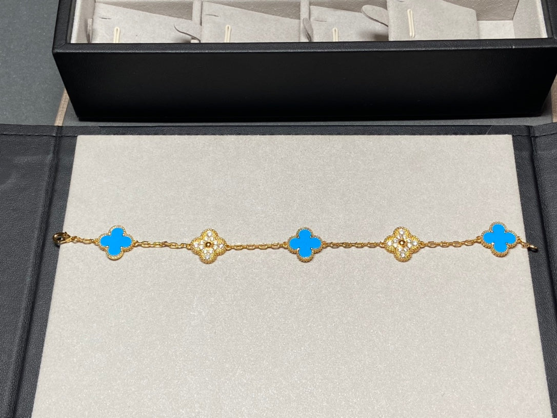 [LORA]CLOVER 5 MOTIF BLUE CHALCEDONY DIAMOND GOLD BRACELET