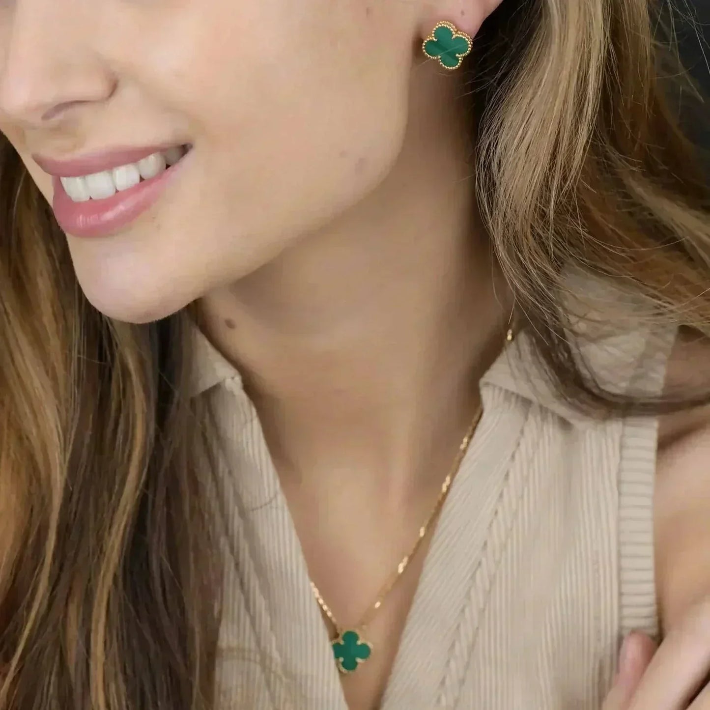 [LORA]CLOVER MINI 9.5MM MALACHITE  EARRINGS