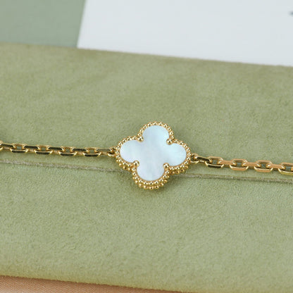 [LORA]CLOVER  5 MOTIF WHITE MOP BRACELET