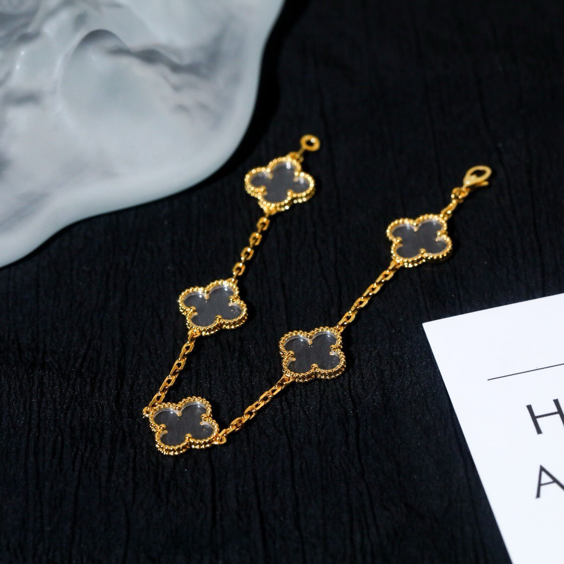 [LORA]CLOVER 5 MOTIF ROCK CRYSTAL PINK GOLD BRACELET
