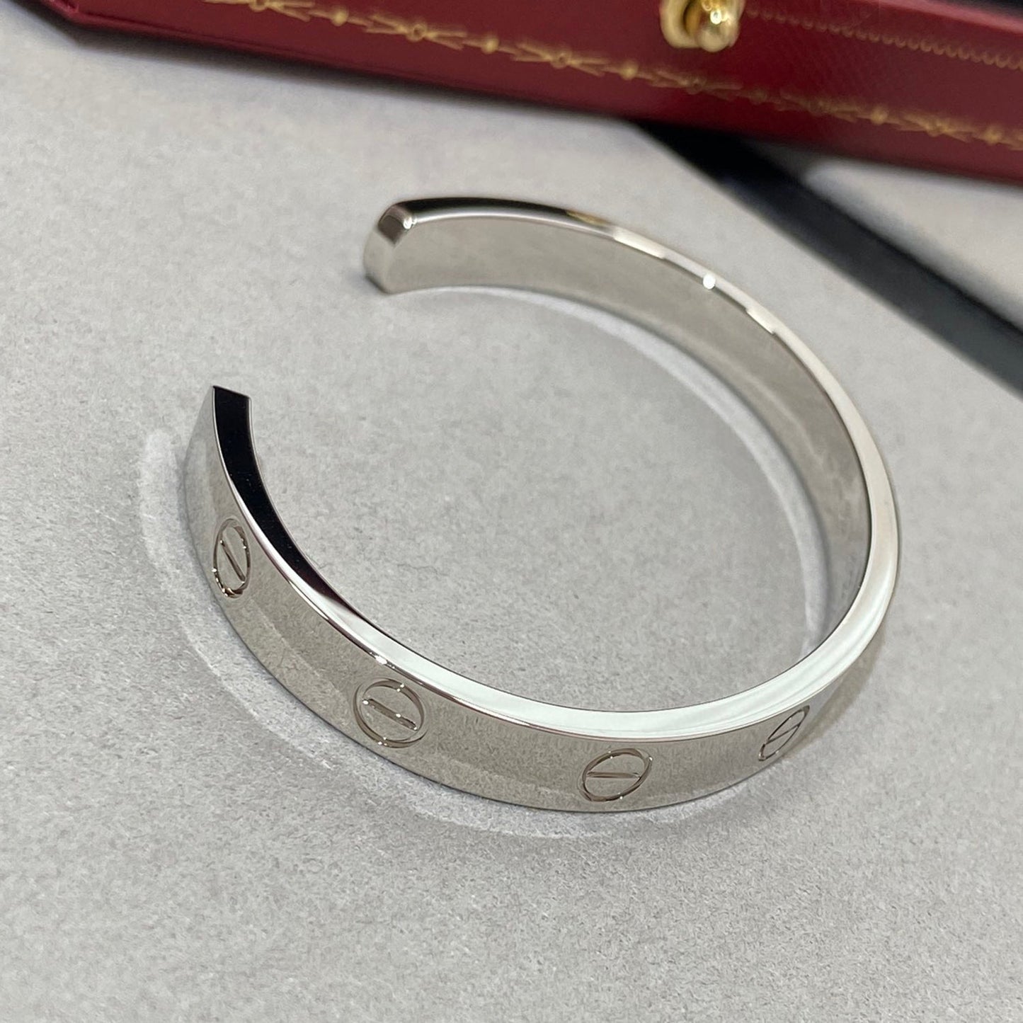 [LORA]LOVE BRACELET 6.1MM 1 DIAMOND OPEN CUFF