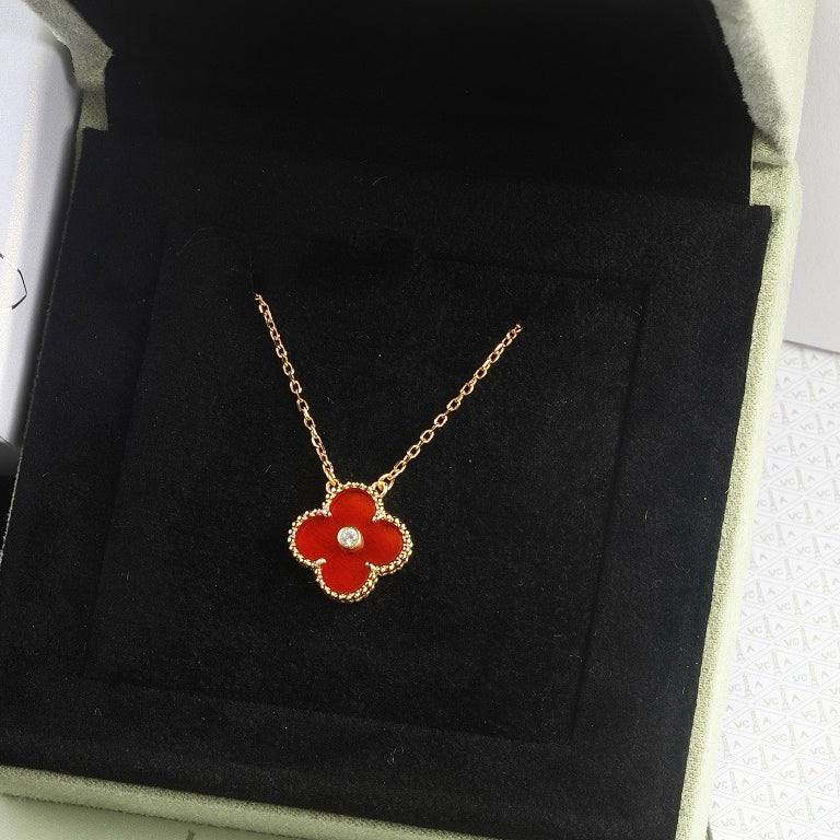 [LORA]CLOVER 15MM DIAMOND CARNELIAN NECKLACE