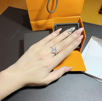 [LORA]ECHAPPEE RING SILVER DIAMOND