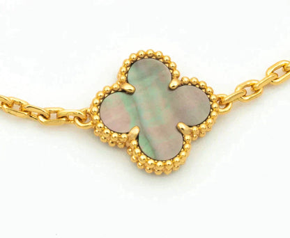 [LORA]CLOVER 5 MOTIF GRAY MOP DIAMOND BRACELET