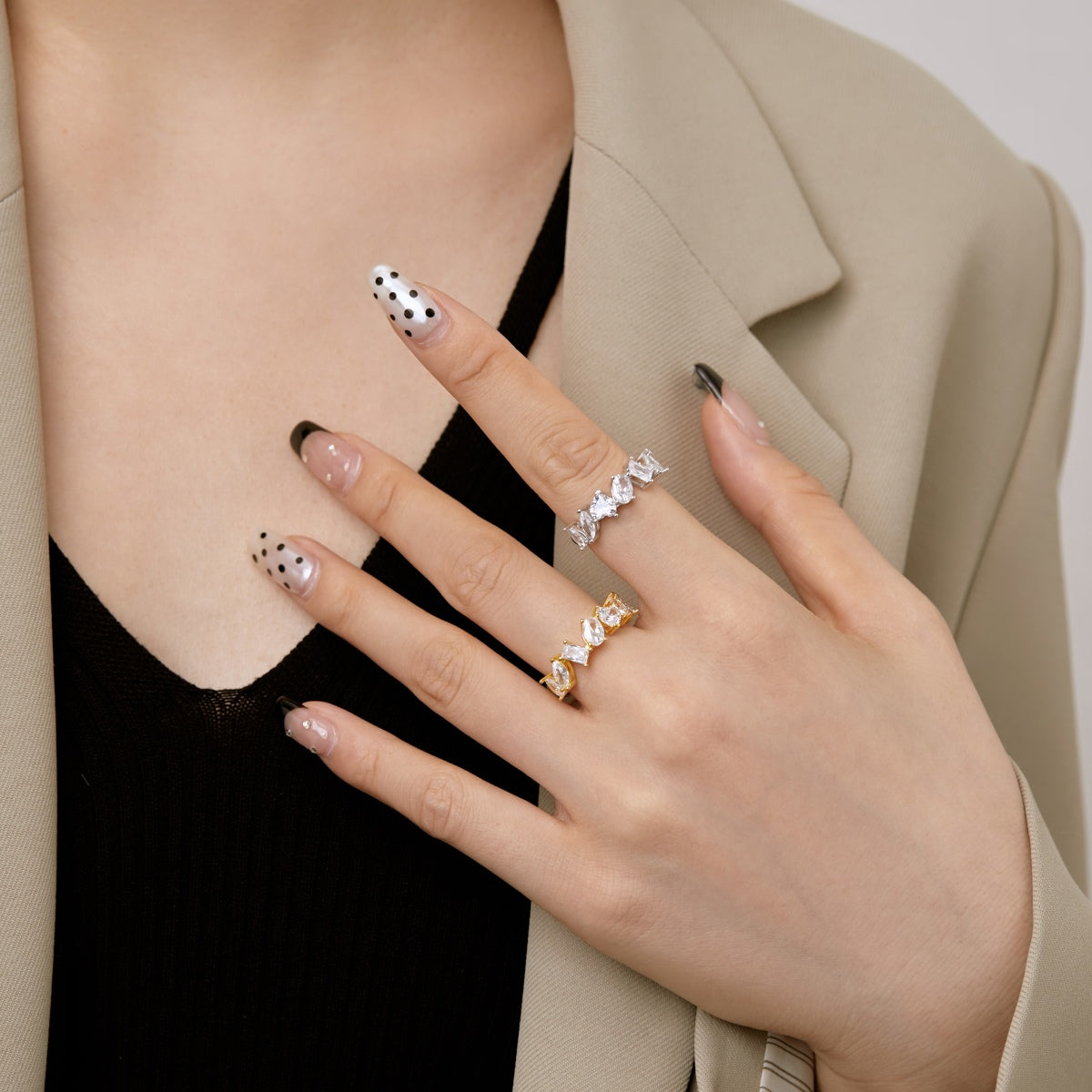 [LORA]Delicate Multi Cut Ring