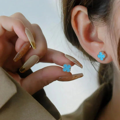[LORA]CLOVER MINI 9.5MM ONYX STUD EARRINGS SILVER