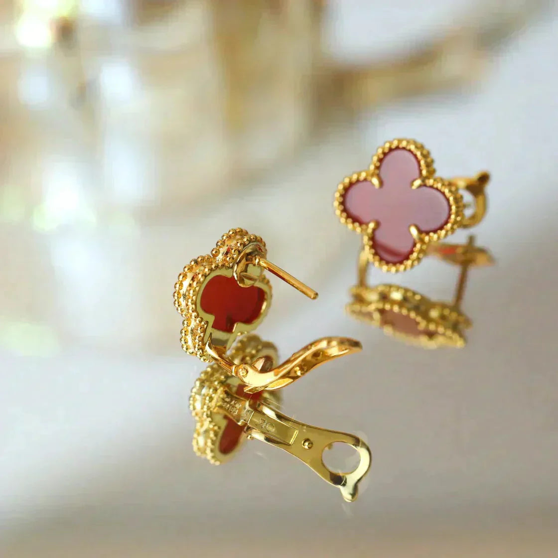 [LORA]CLOVER MEDIUM 1 MOTIFS CARNELIAN  EARRINGS