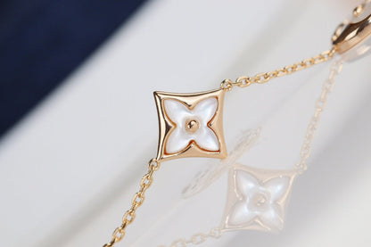 [LORA]LEAF CLOVER BRACELET