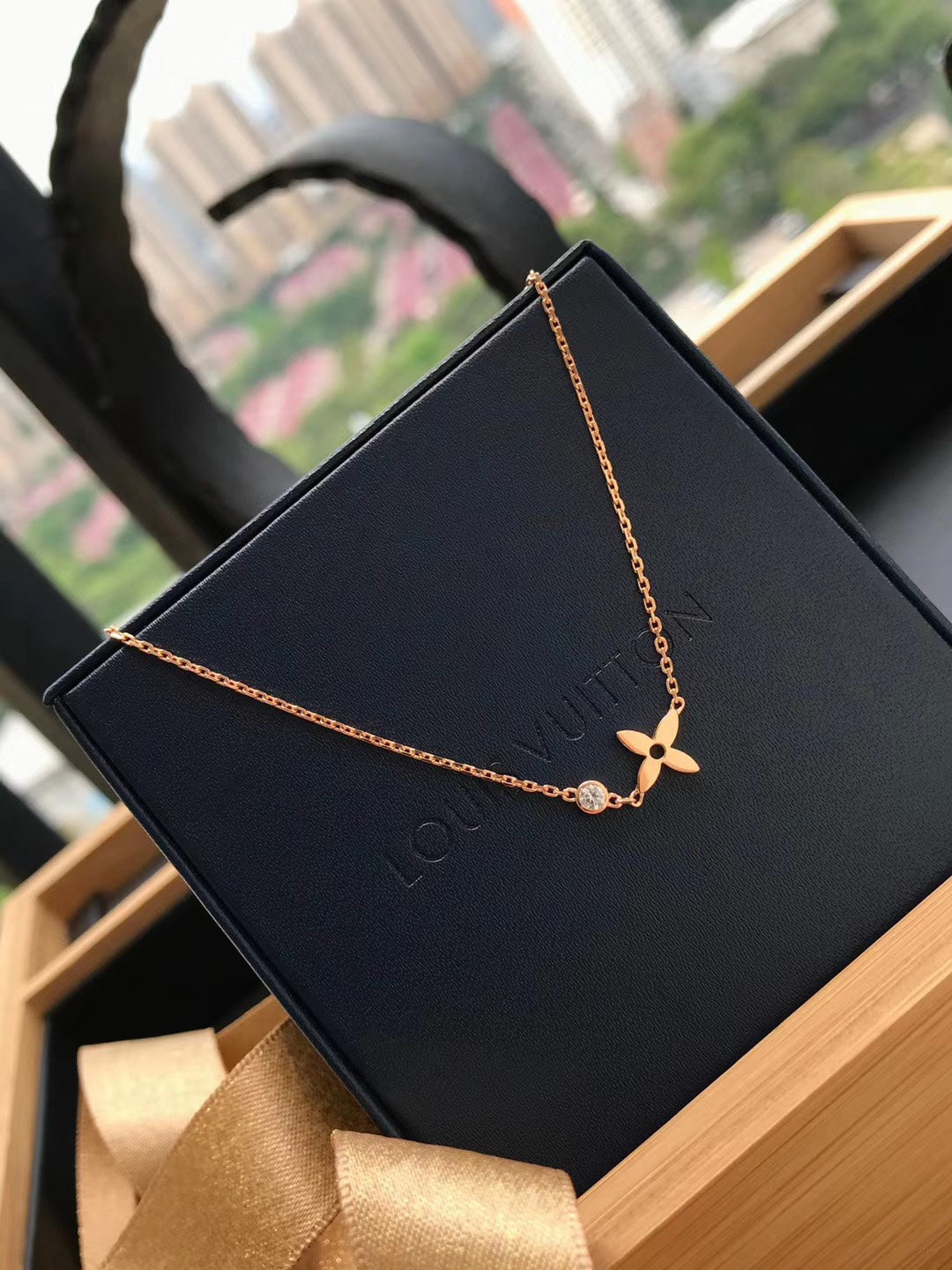 [LORA]BLOSSOM PENDANT PINK GOLD AND DIAMOND
