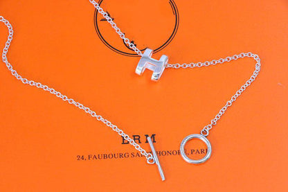 [LORA]HM NECKLACE H LETTER OVAL SERIES
