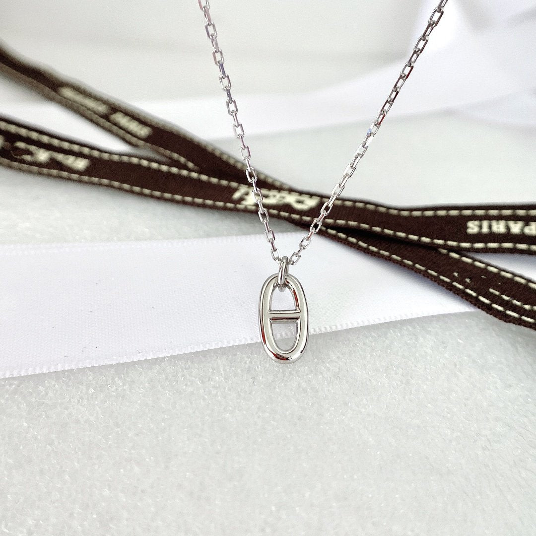 [LORA]HM PIG NOSE NECKLACE