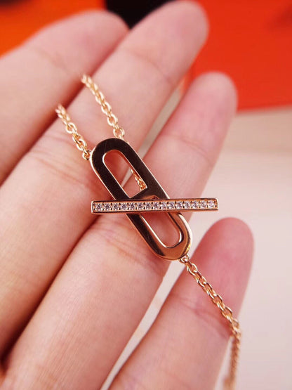 [LORA]HM FIRE PIG NOSE NECKLACE TRENDY STREET