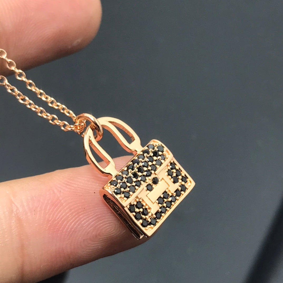 [LORA]HM NECKLACE ARRIVAL BLACK DIAMOND